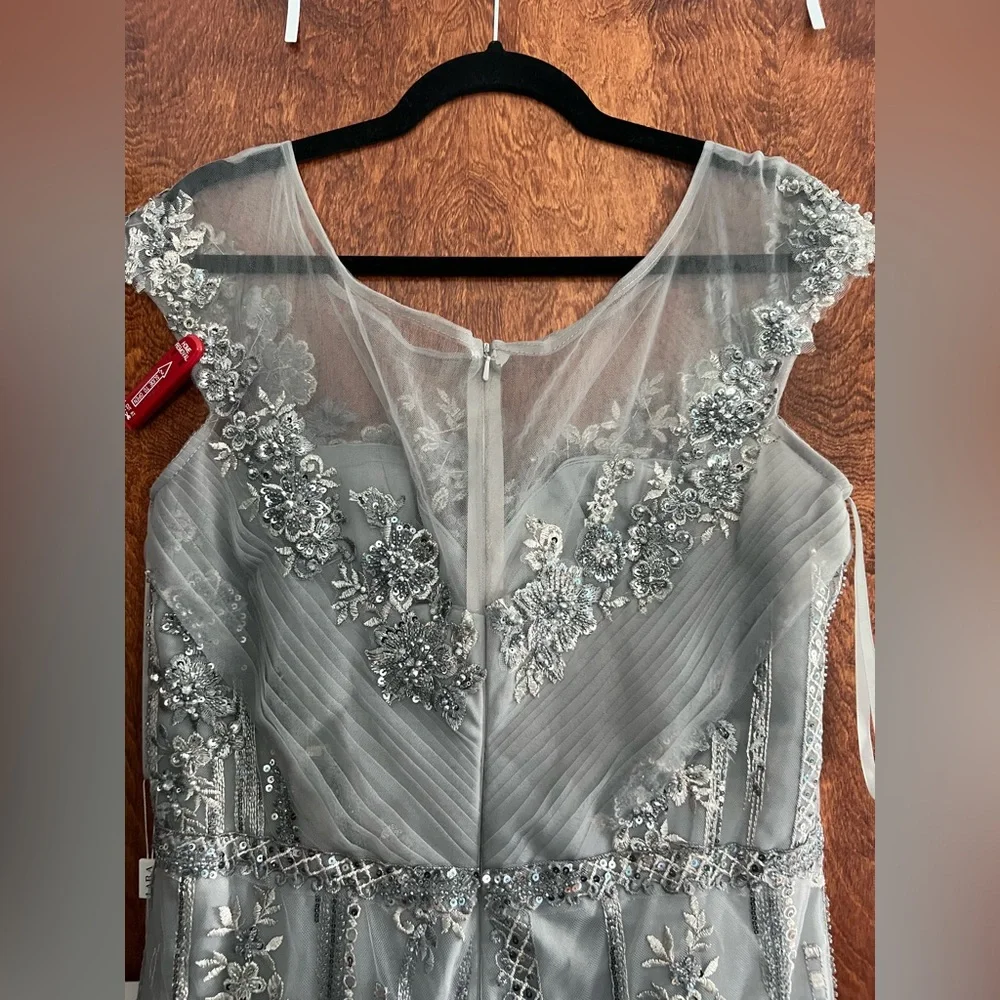 LARA size 12 Silver Beaded Illusion Neck Mermaid‎ Evening Gown